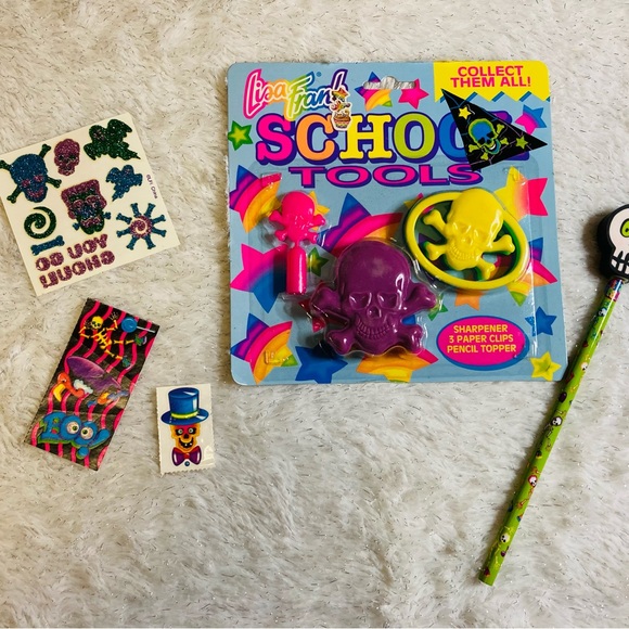 Skull Dance by Lisa Frank ☠️ - Picture 15 of 15